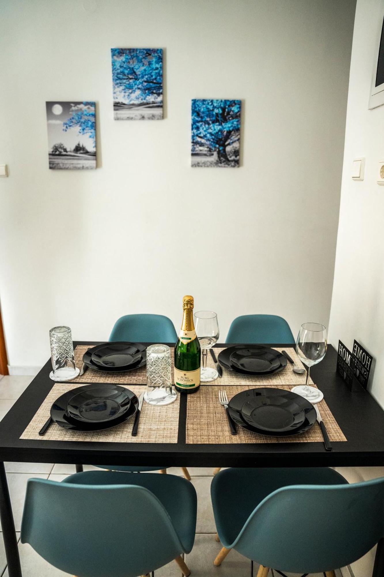 Gk Suites-Constantin View , Auto Check-In 24H 拉里萨 外观 照片